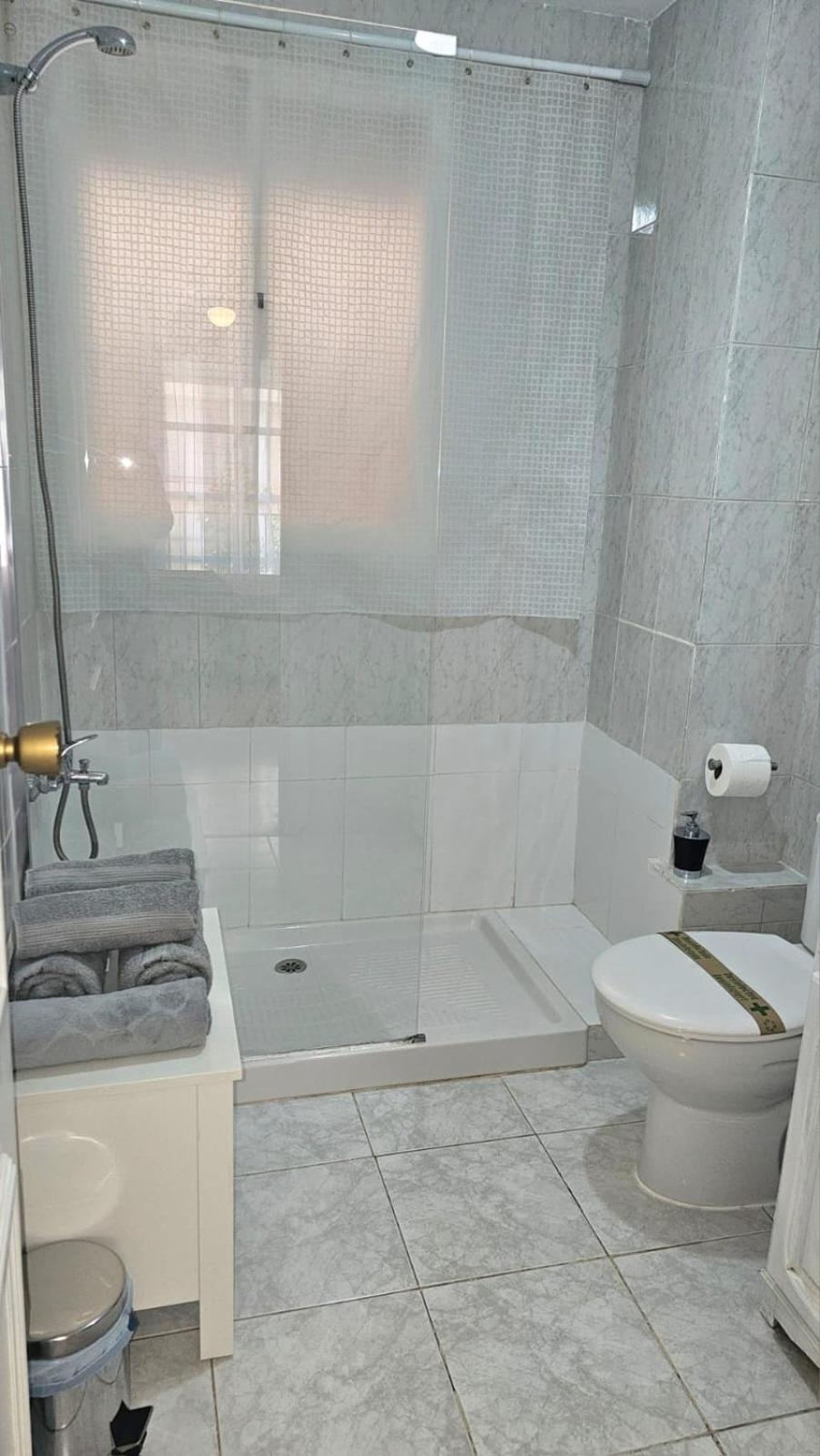 Ideal Holiday Apartment One Bedroom City Center Málaga Extérieur photo
