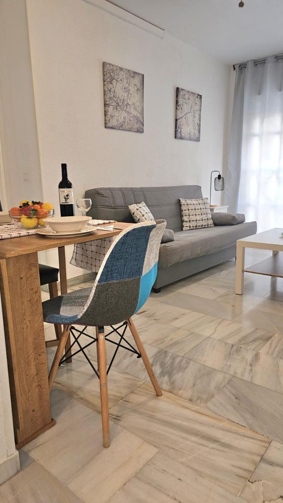 Ideal Holiday Apartment One Bedroom City Center Málaga Extérieur photo